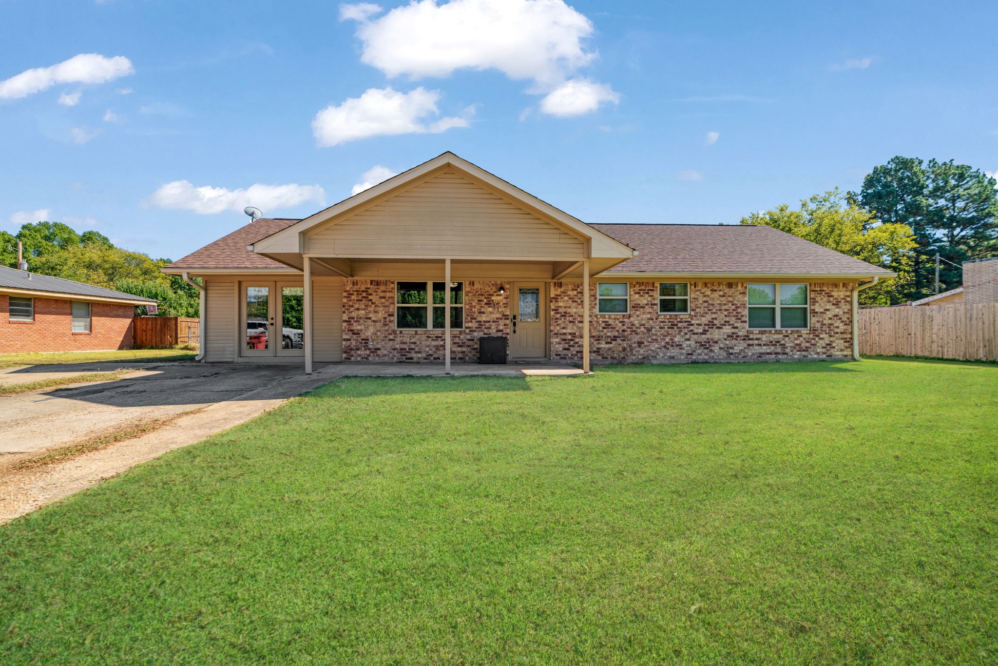 115 Brooks Drive