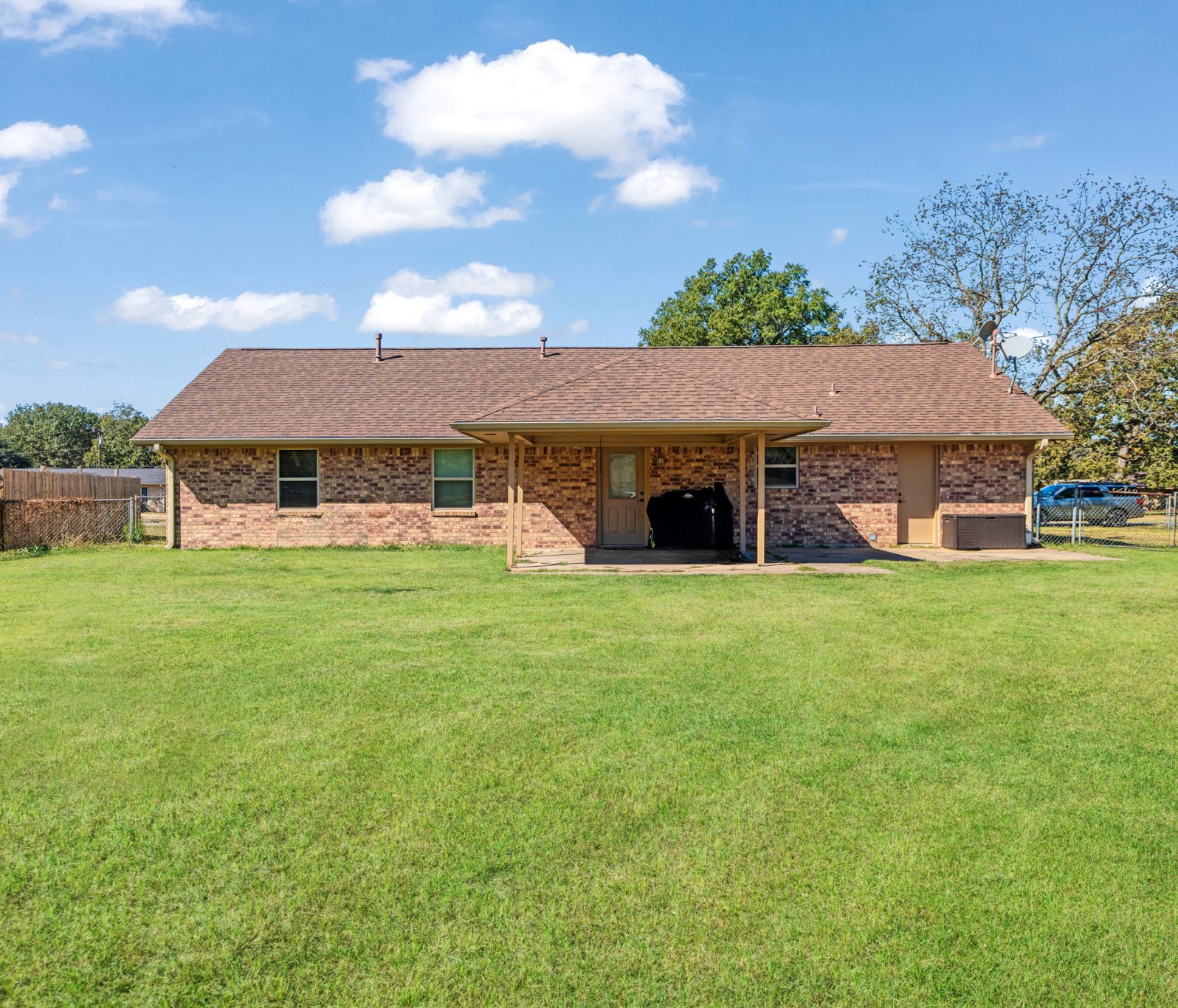 115 Brooks Drive