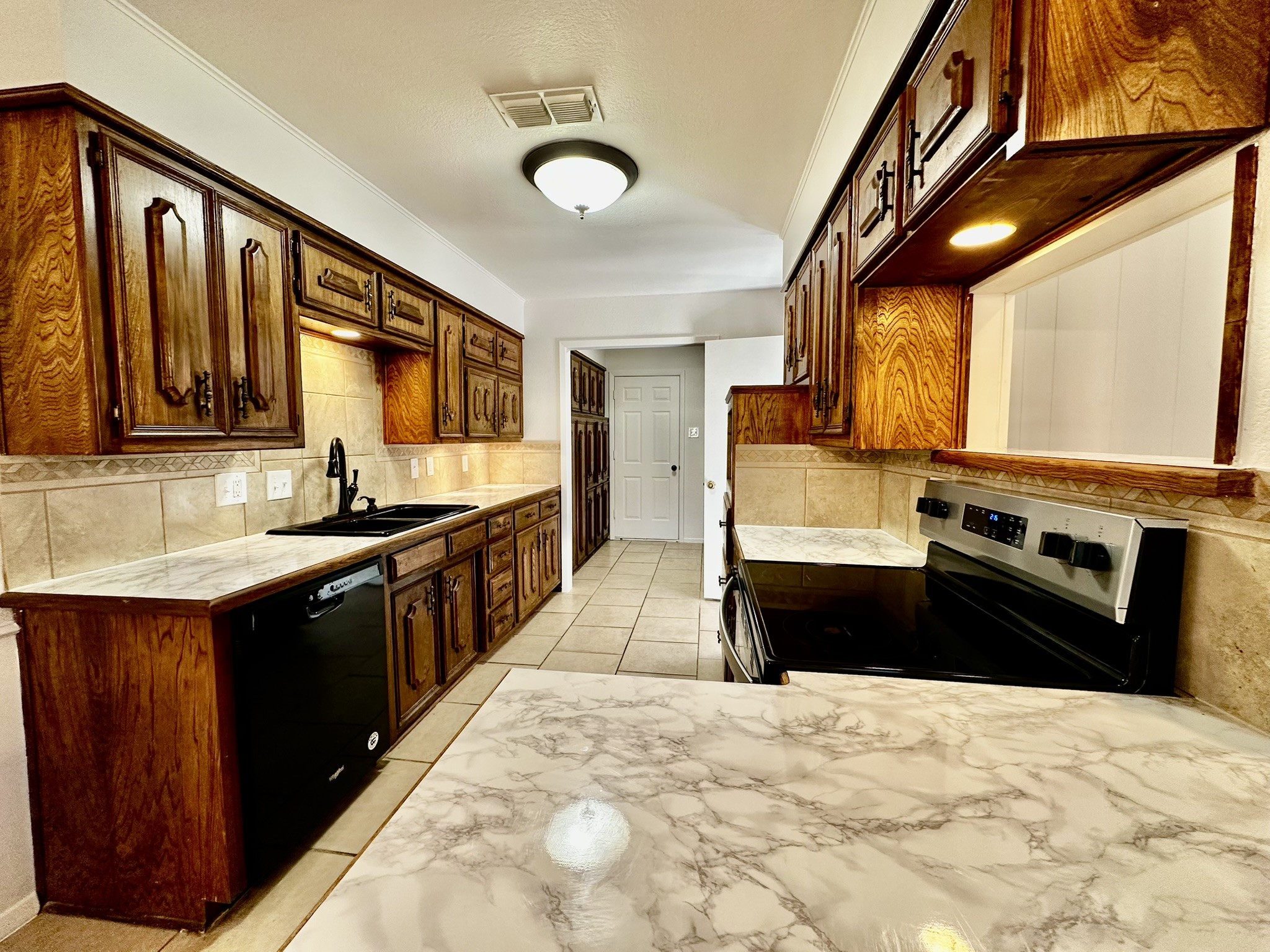 16 Haven Circle