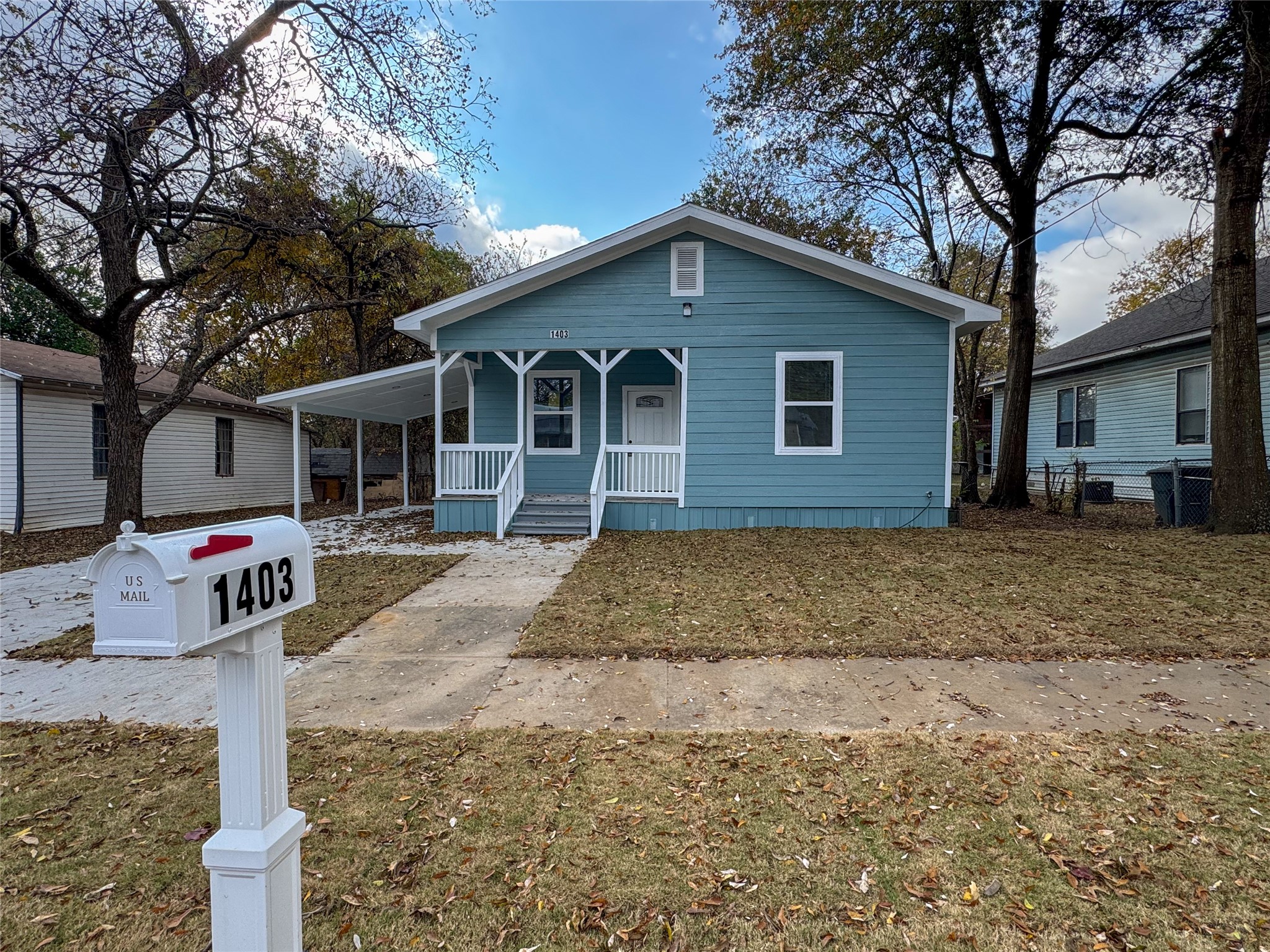 1403 W Austin Street