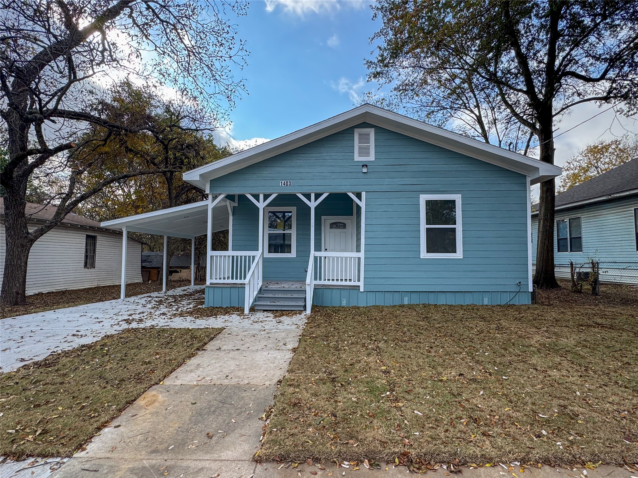 1403 W Austin Street