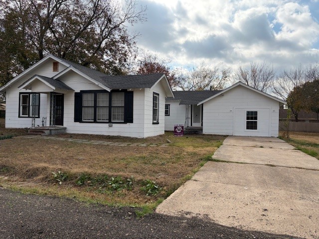 277 Trail Street