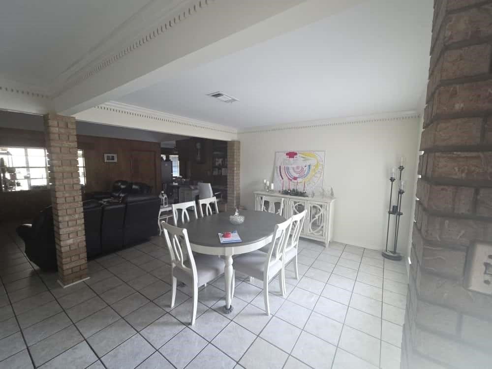 252 Parkside Loop