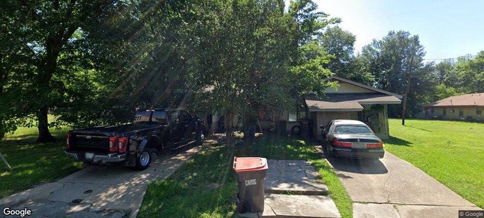 1017 12th Street SE 1015