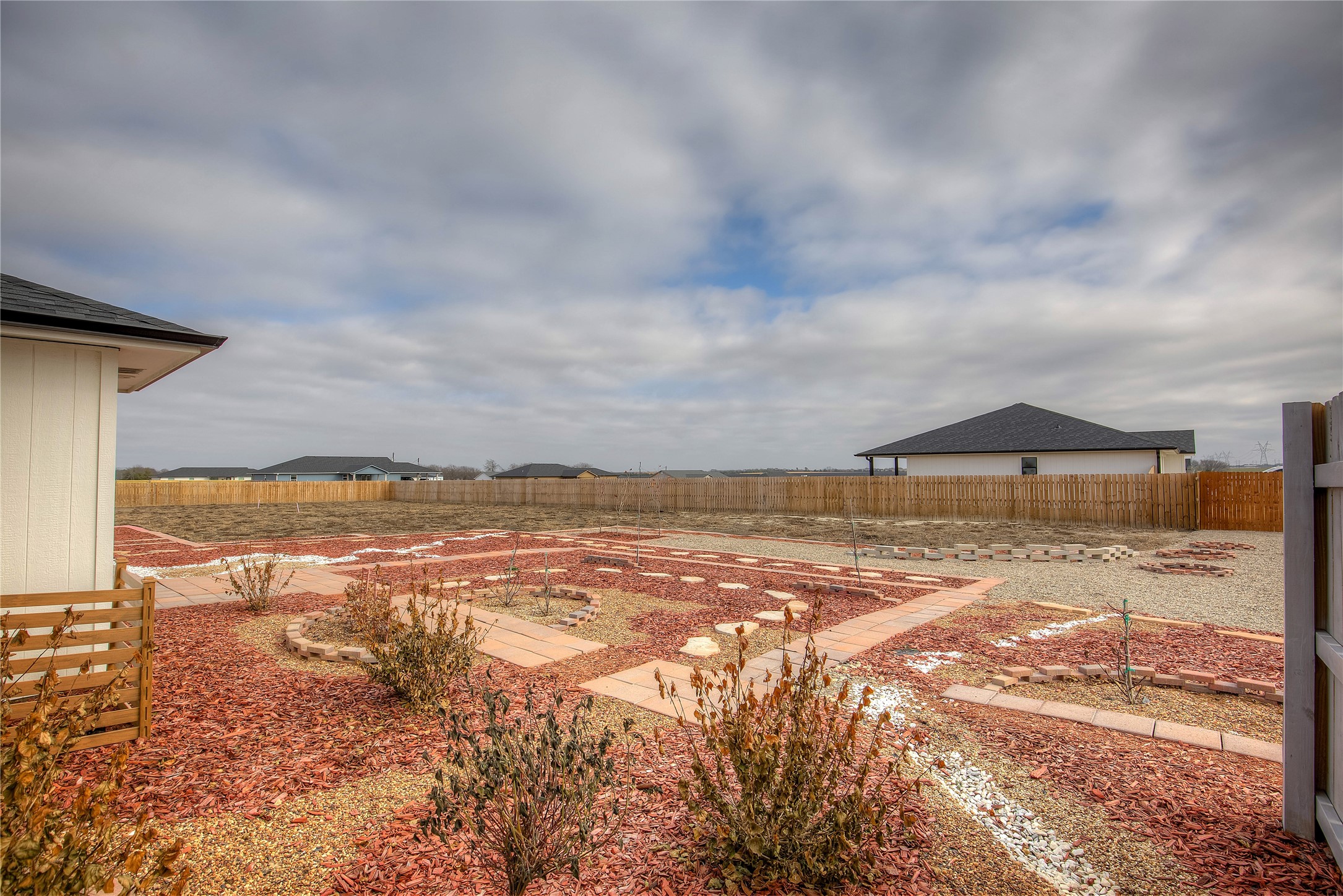 521 Private Road 24977