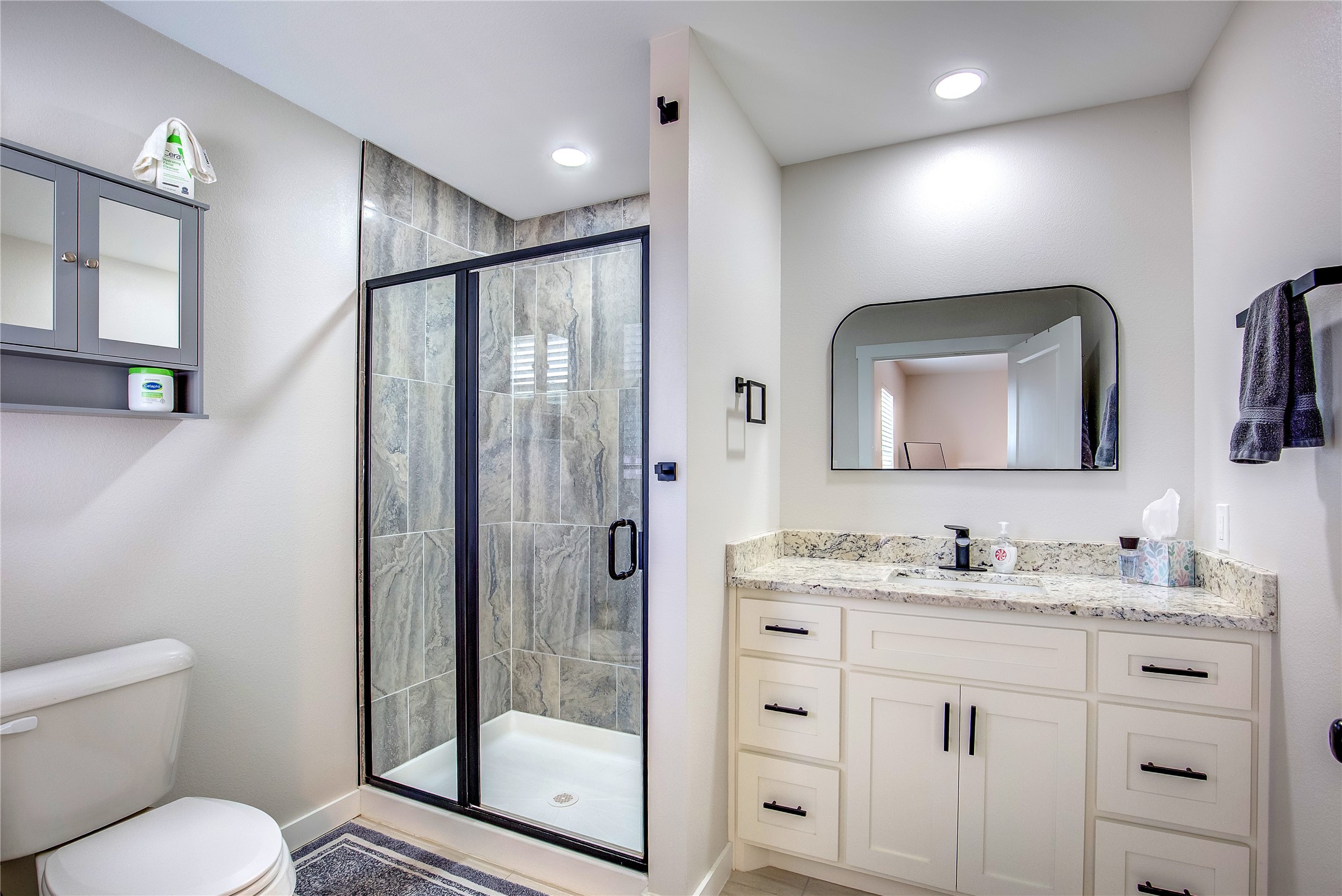 521 Private Road 24977
