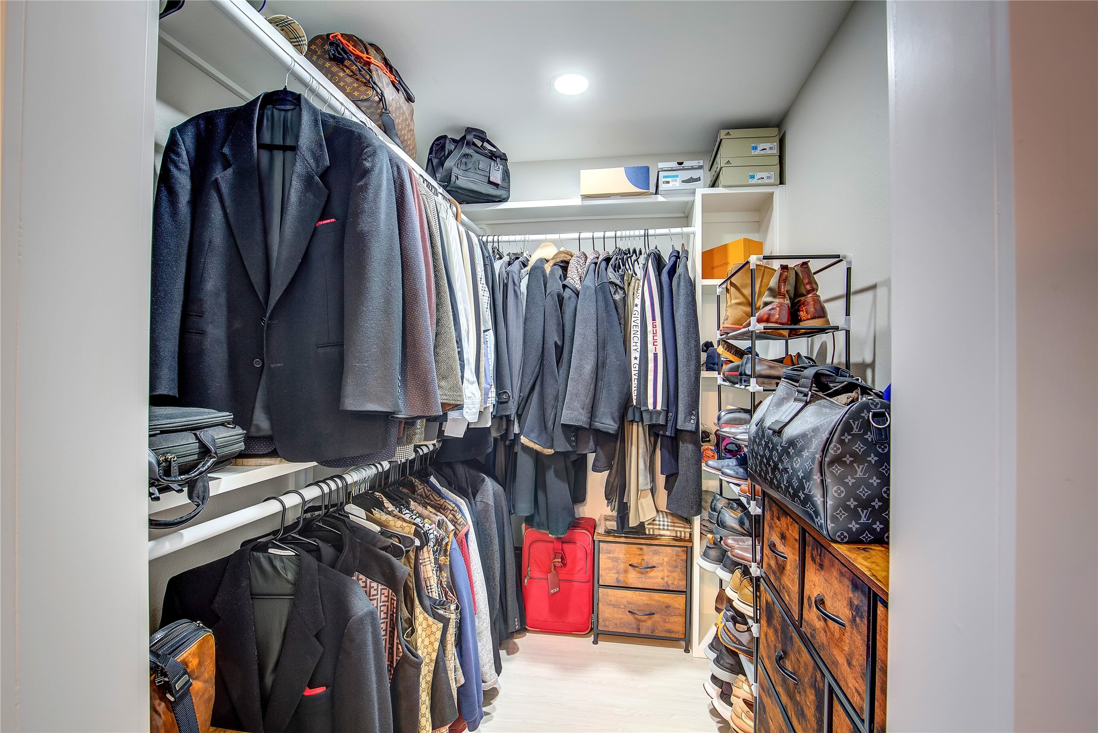 521 Private Road 24977
