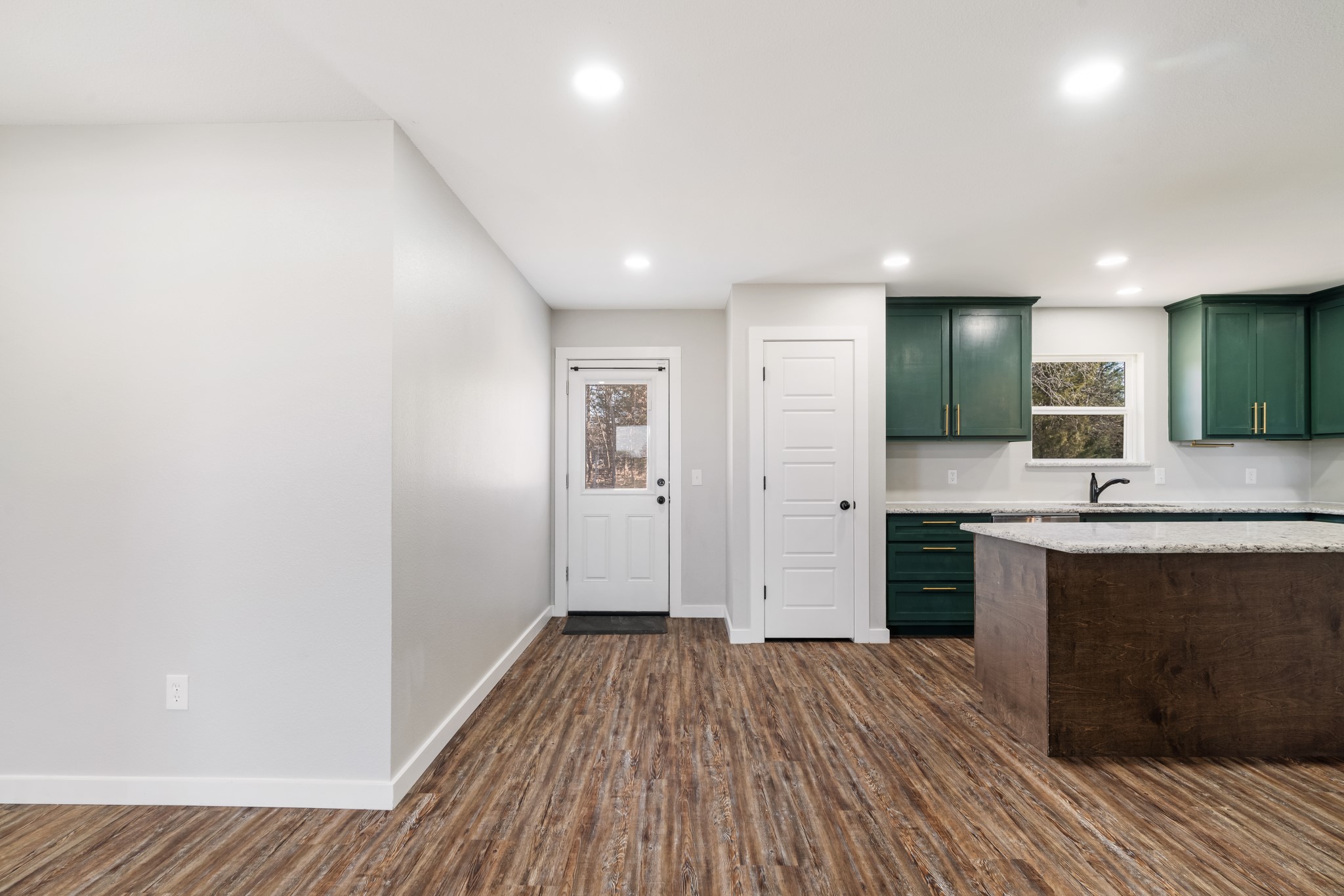 372 PR 43790 Street 43790