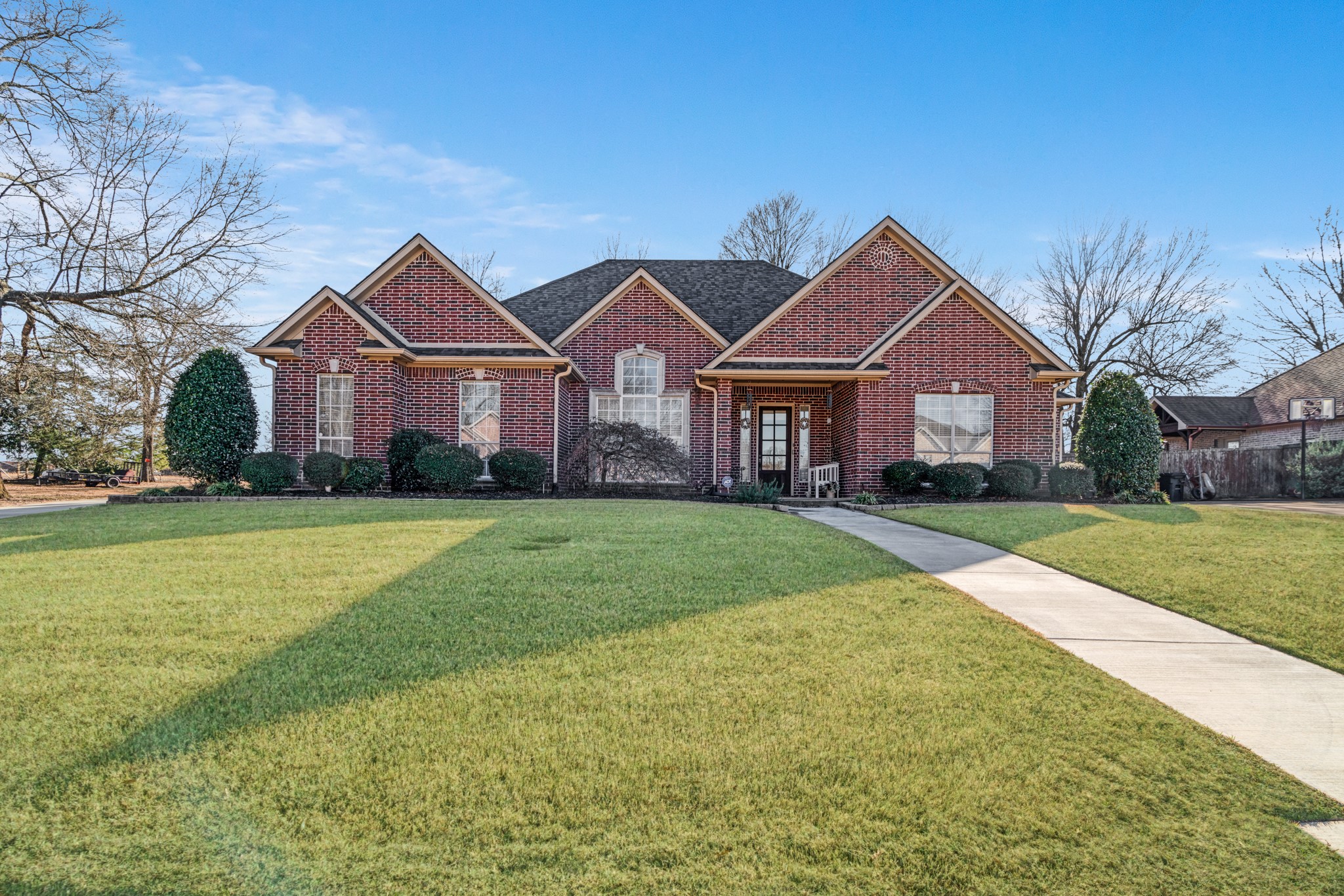 3740 Woodland Lane