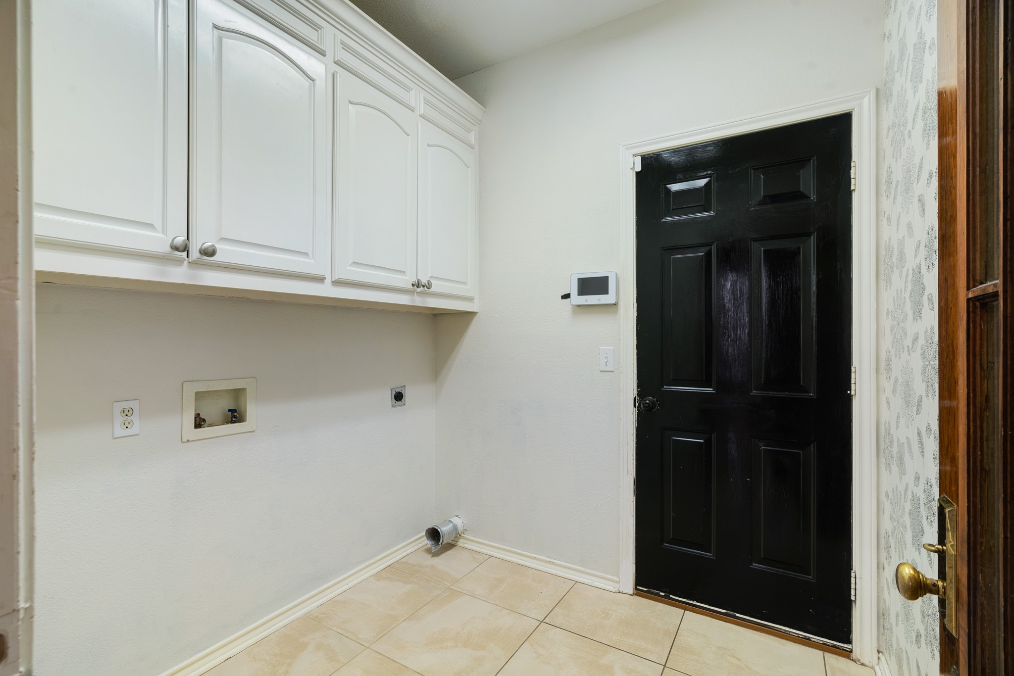 512 Brookes Way