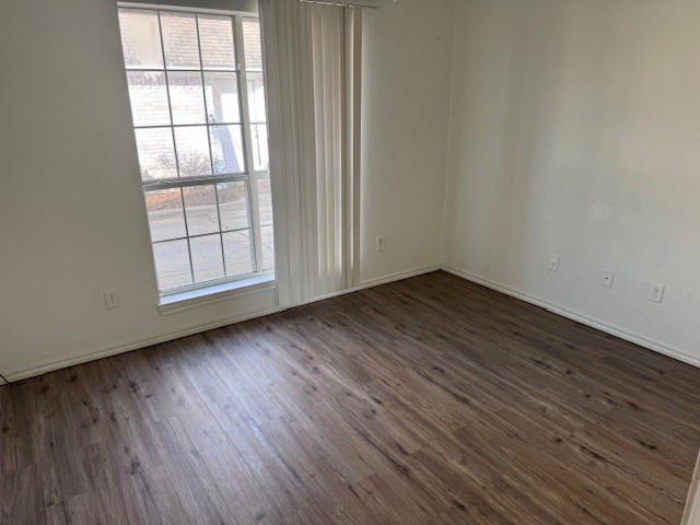 2541-2551 E Price Street 200