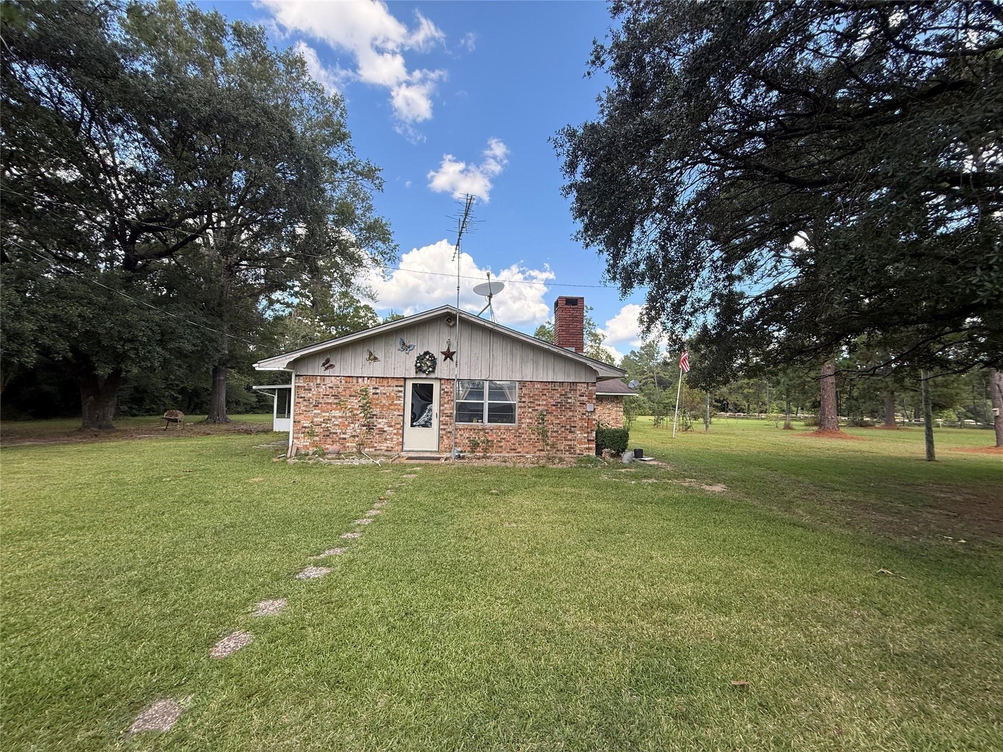 7039 County Road 3114