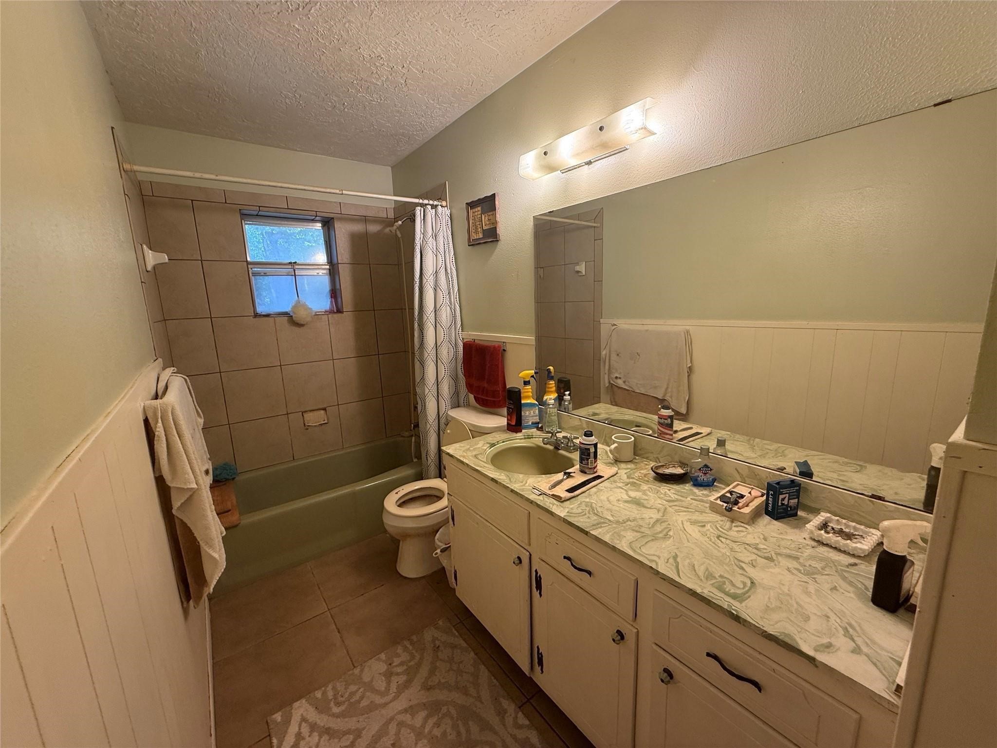 7039 County Road 3114