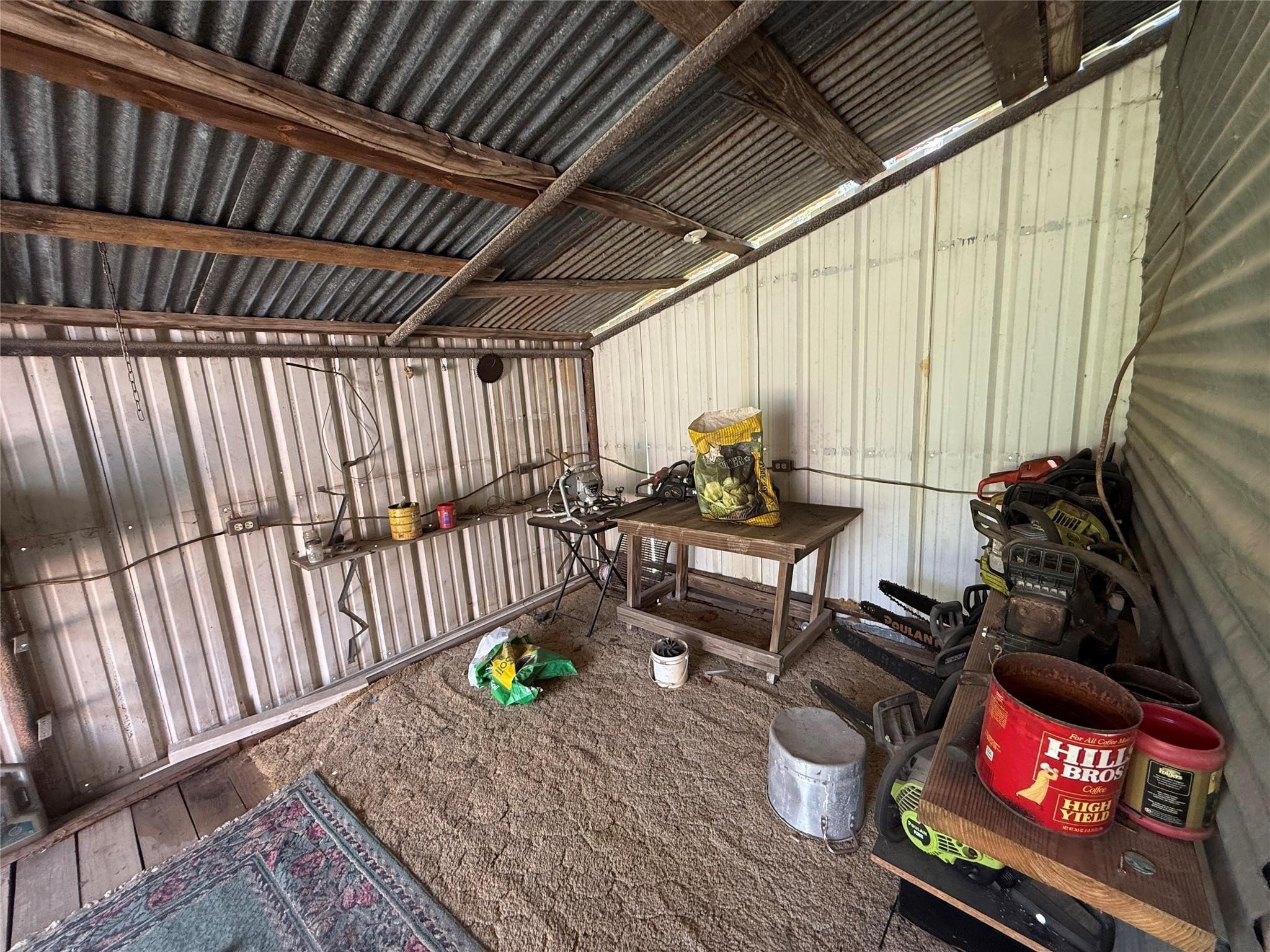 7039 County Road 3114