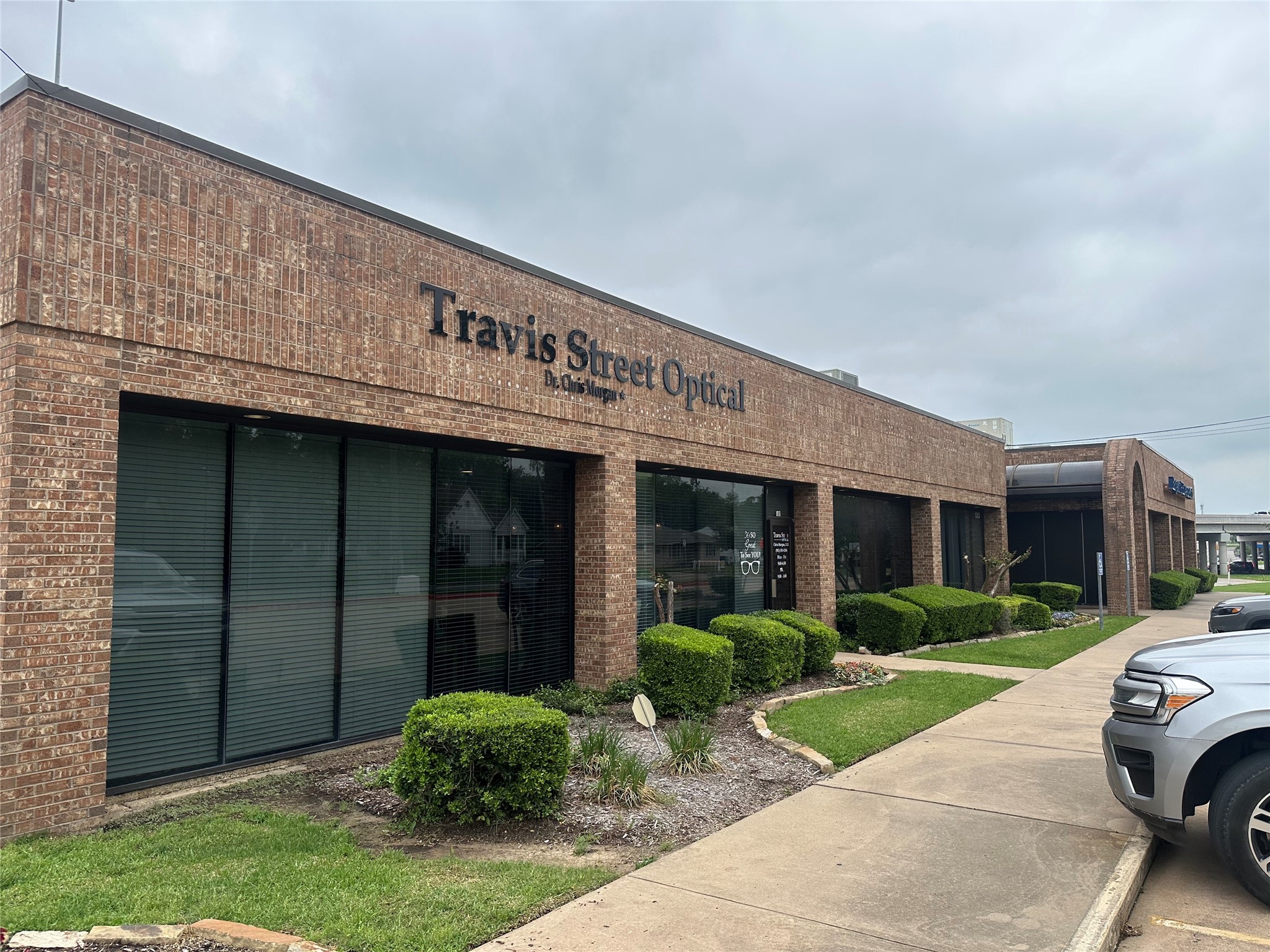 1303 N Travis Street 102