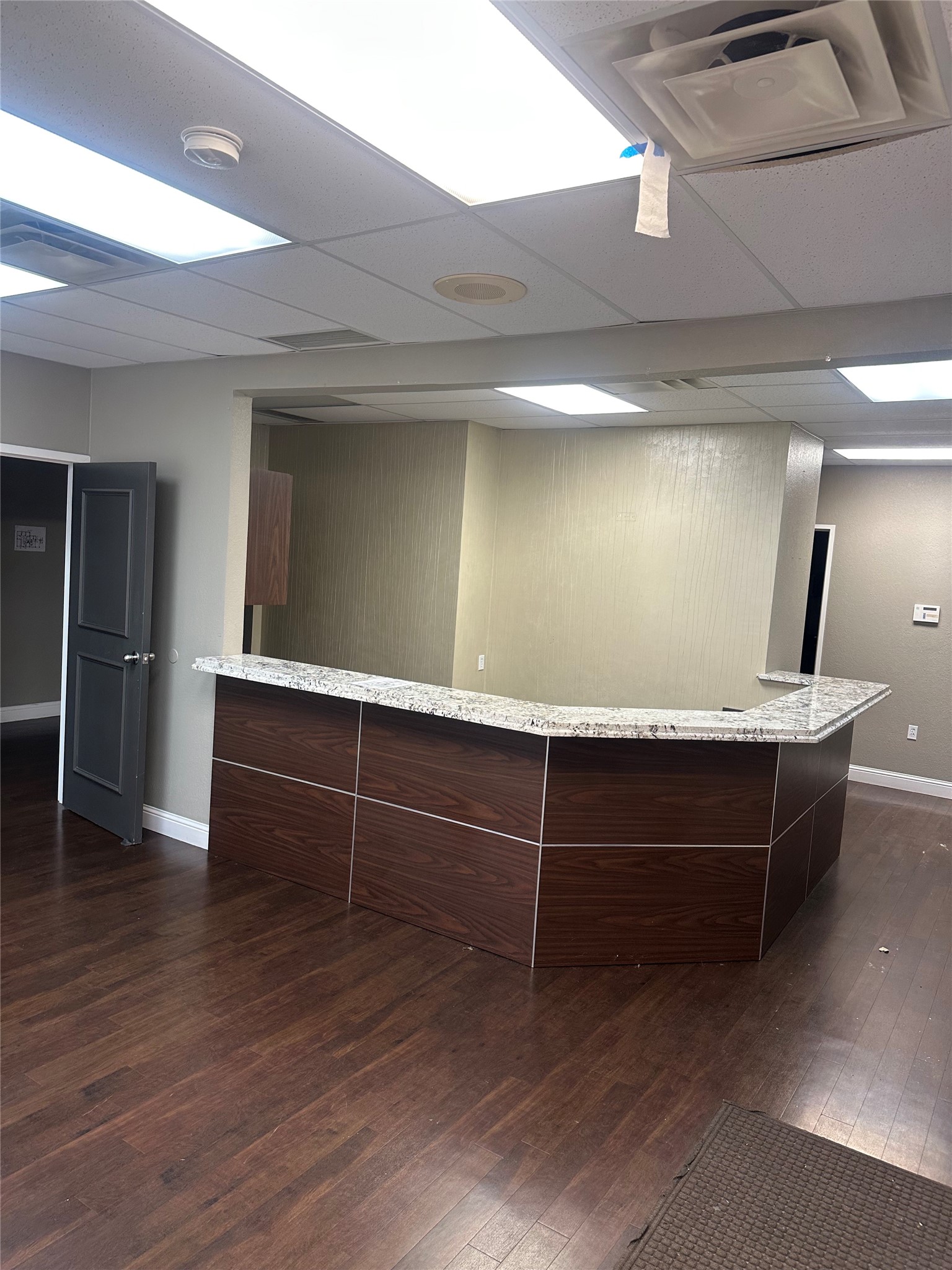 1303 N Travis Street 102