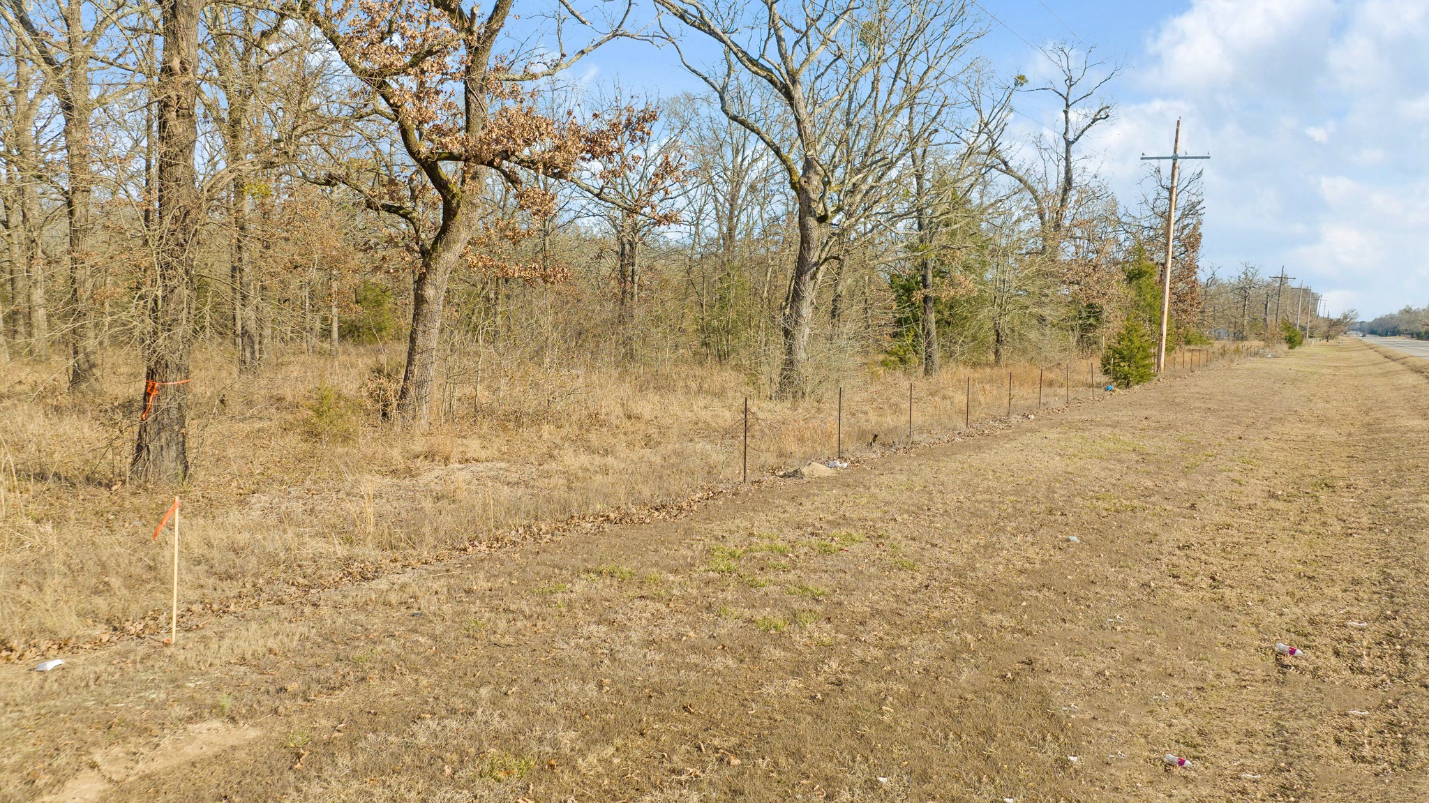 TBD HWY 271 S