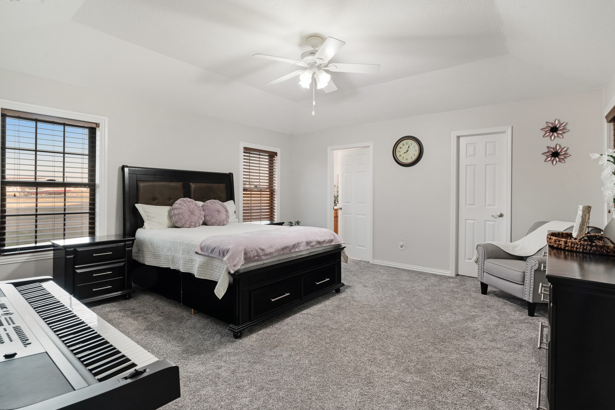 2748 Farm Road 2820