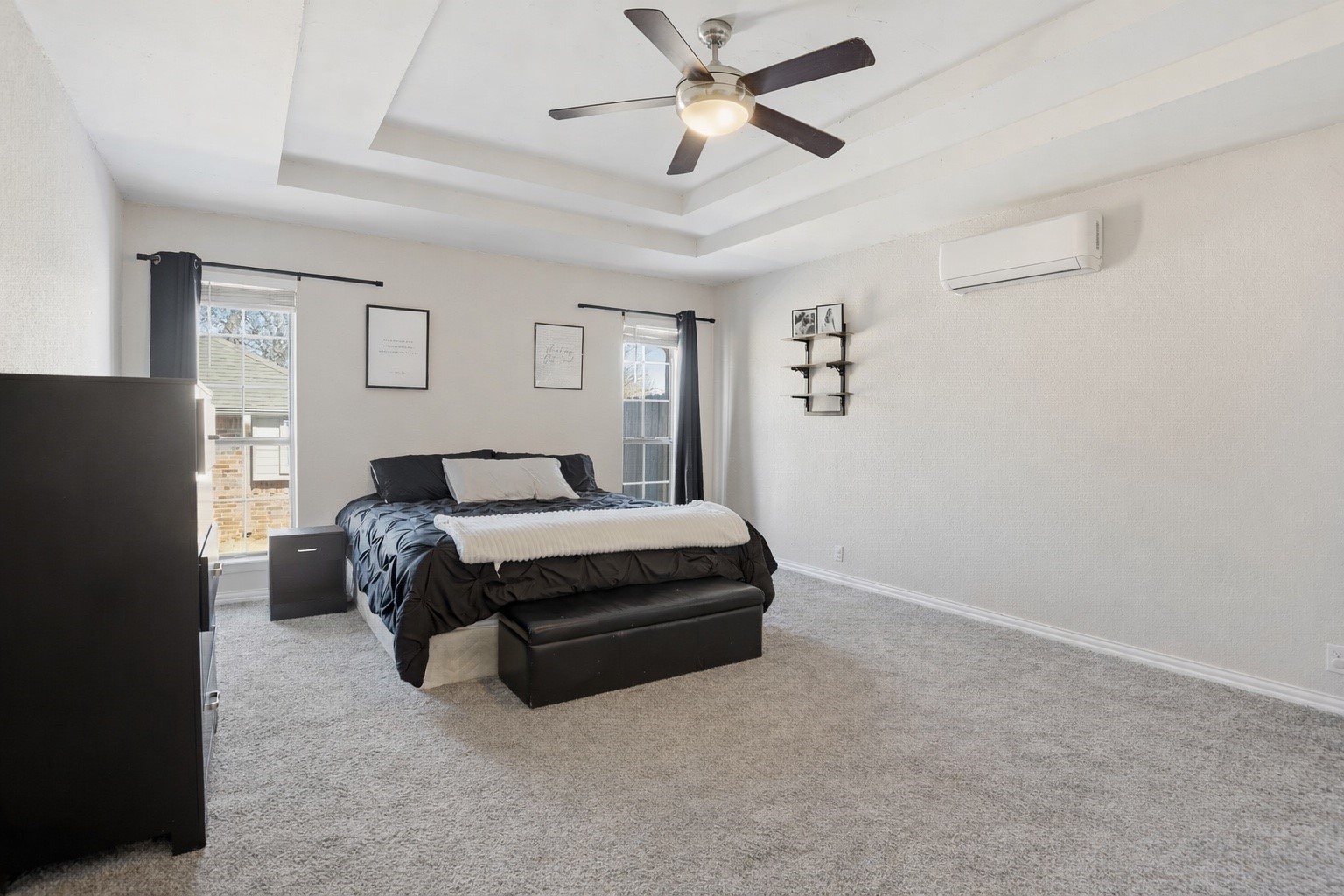 1050 Post Oak Lane