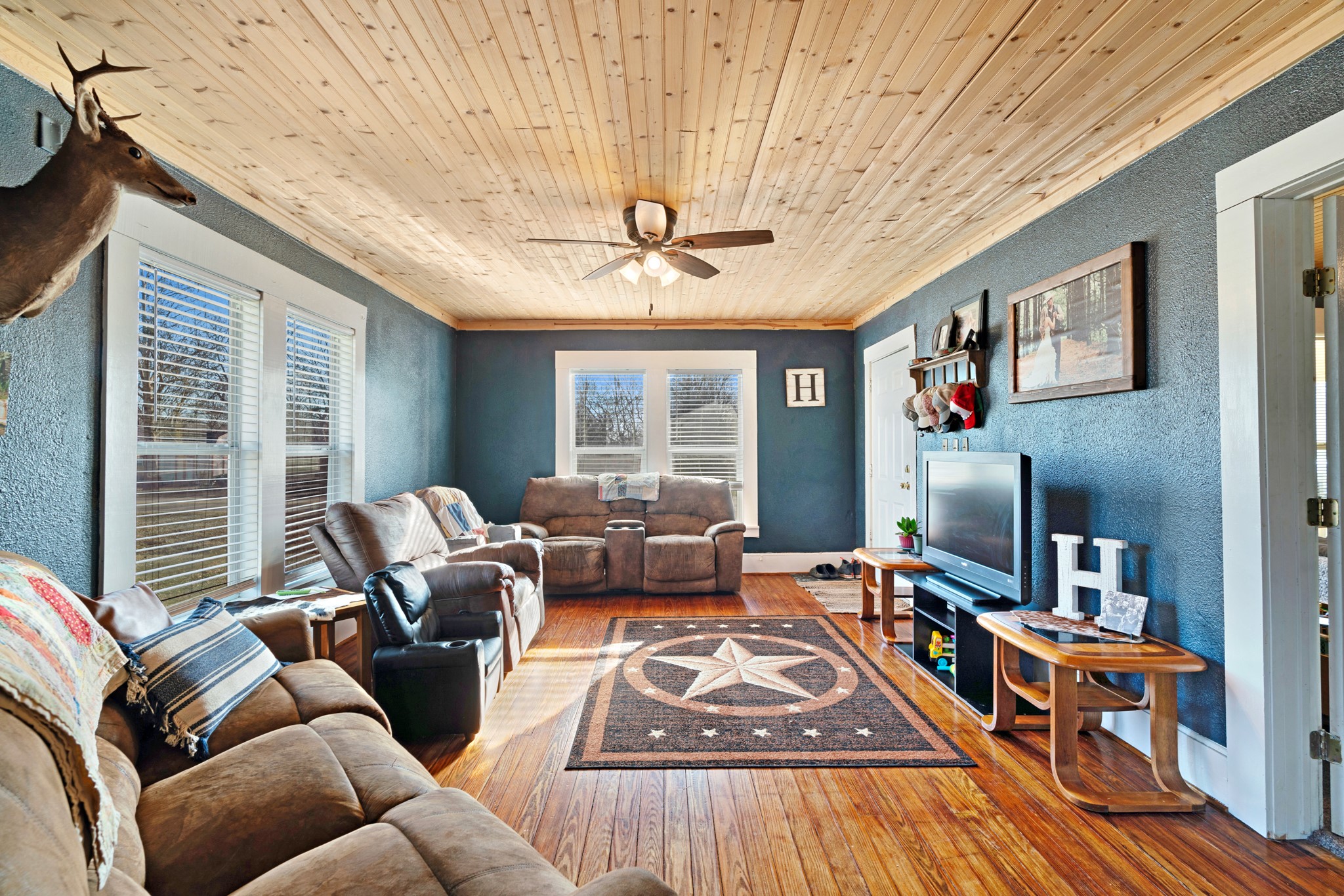 5366 Farm Road 2573