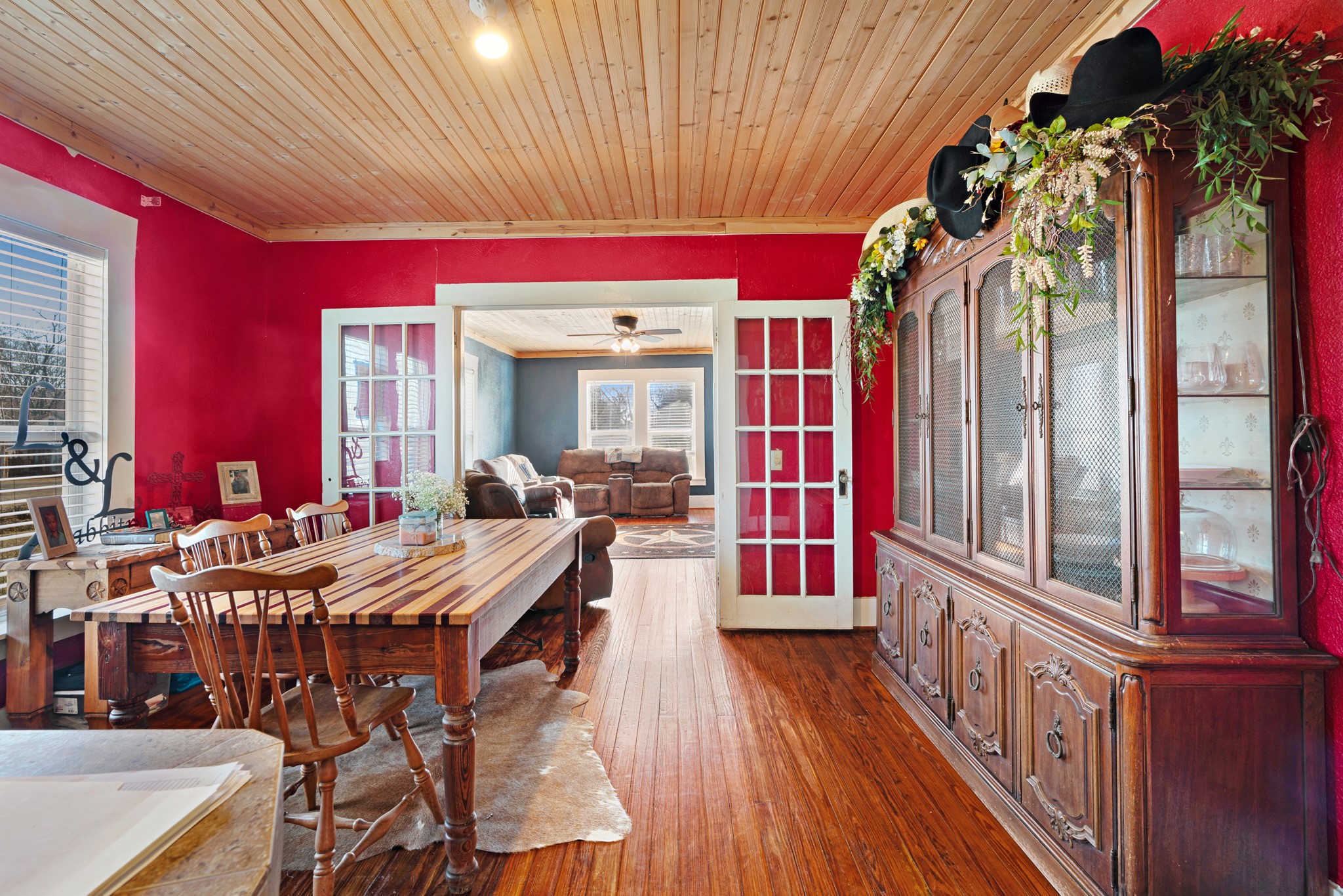 5366 Farm Road 2573