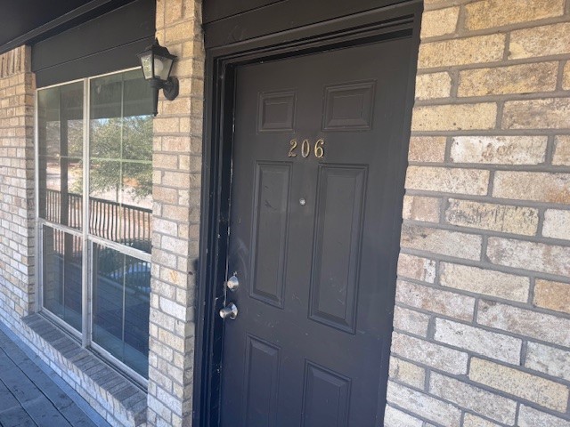 2903 Clarksville Street 206