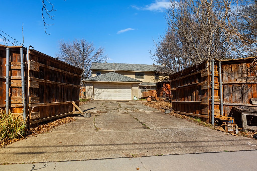 1423 Stagecoach Drive