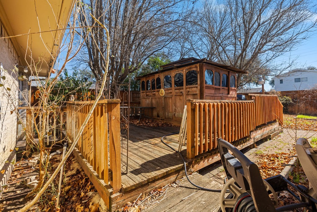1423 Stagecoach Drive