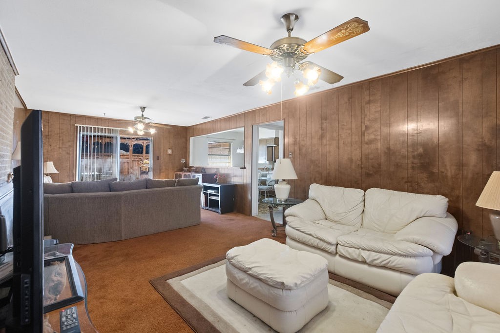 1423 Stagecoach Drive