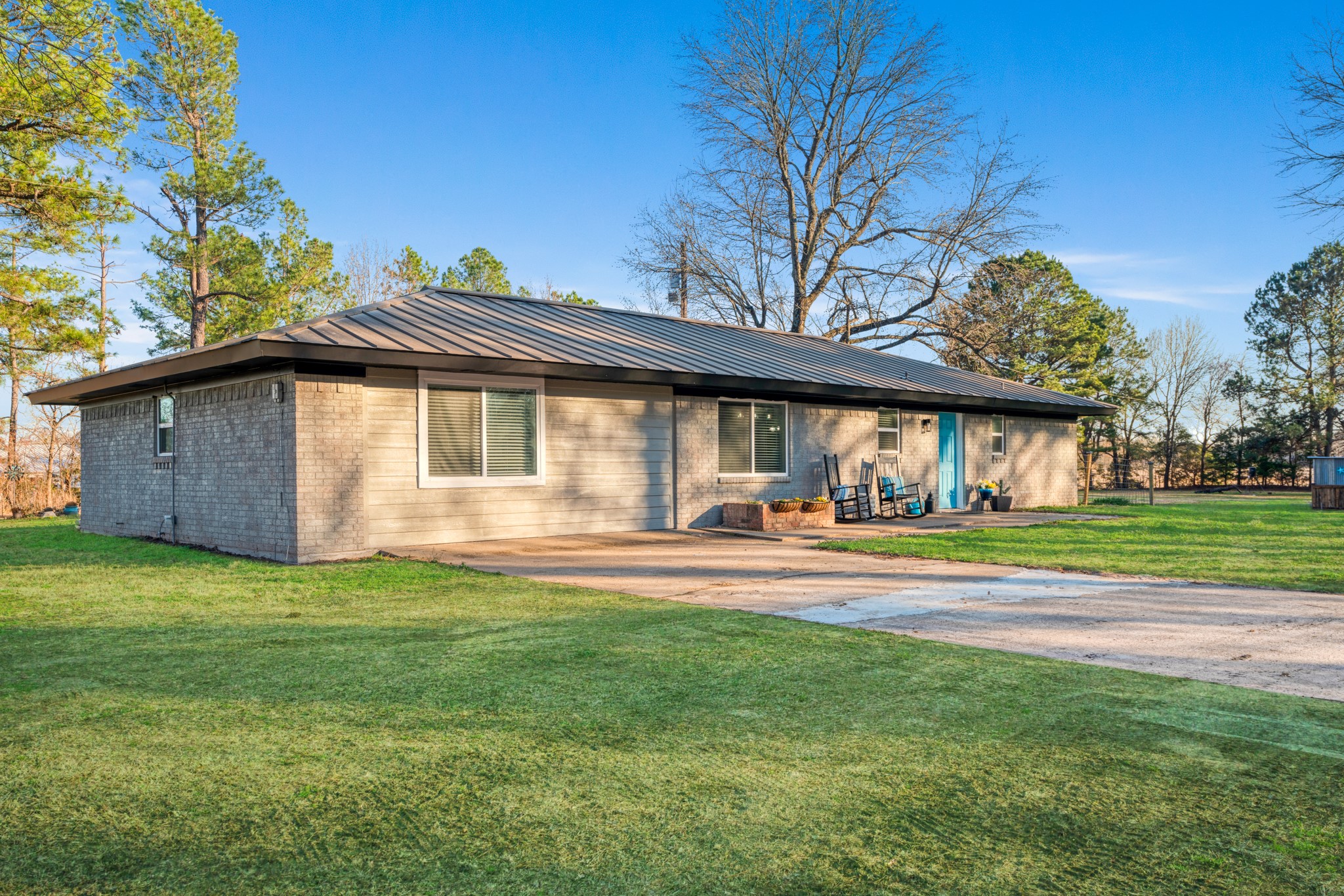 127 Farm Road 1499