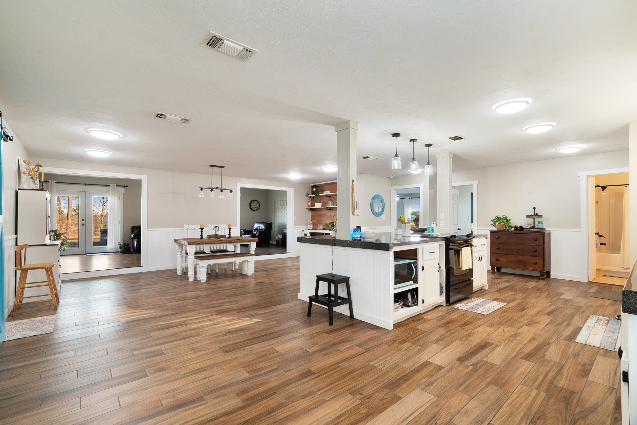 127 Farm Road 1499