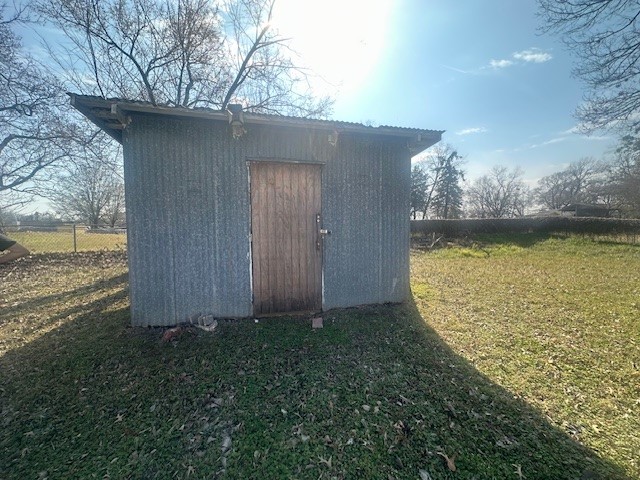 205 W Rutherford Street