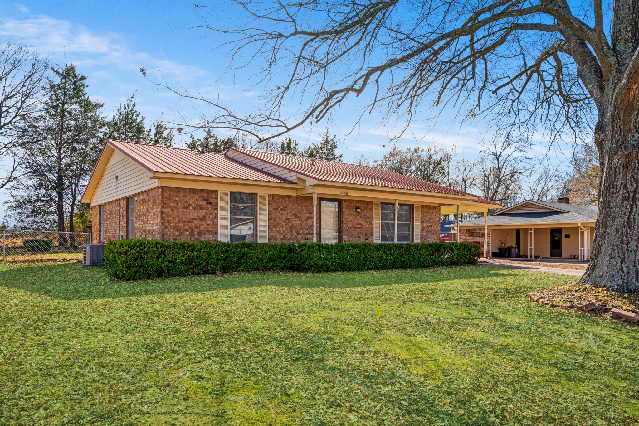 6450 Inwood Drive