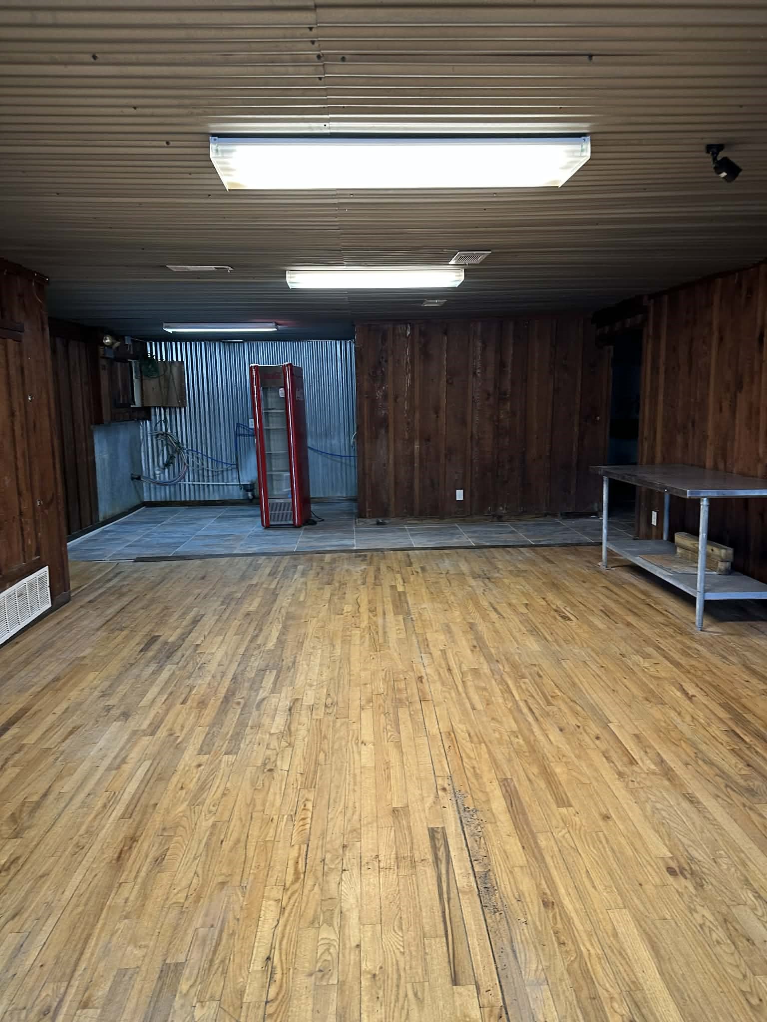 1502 W Main St Street