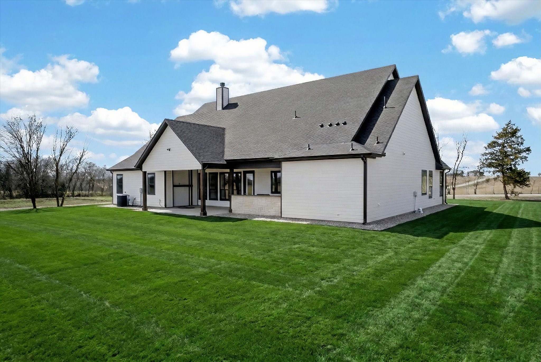 4945 County Road 1098