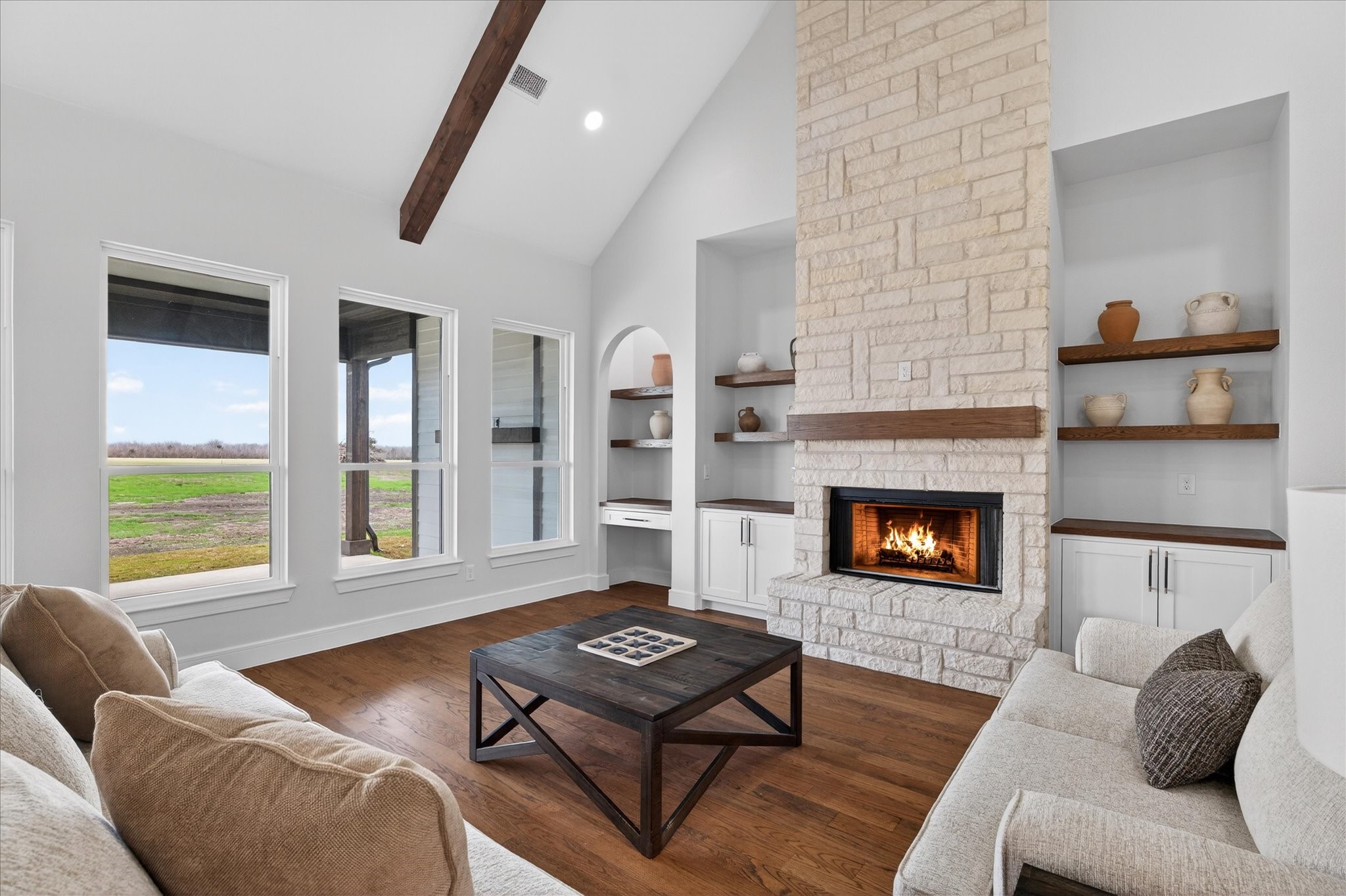 4945 County Road 1098