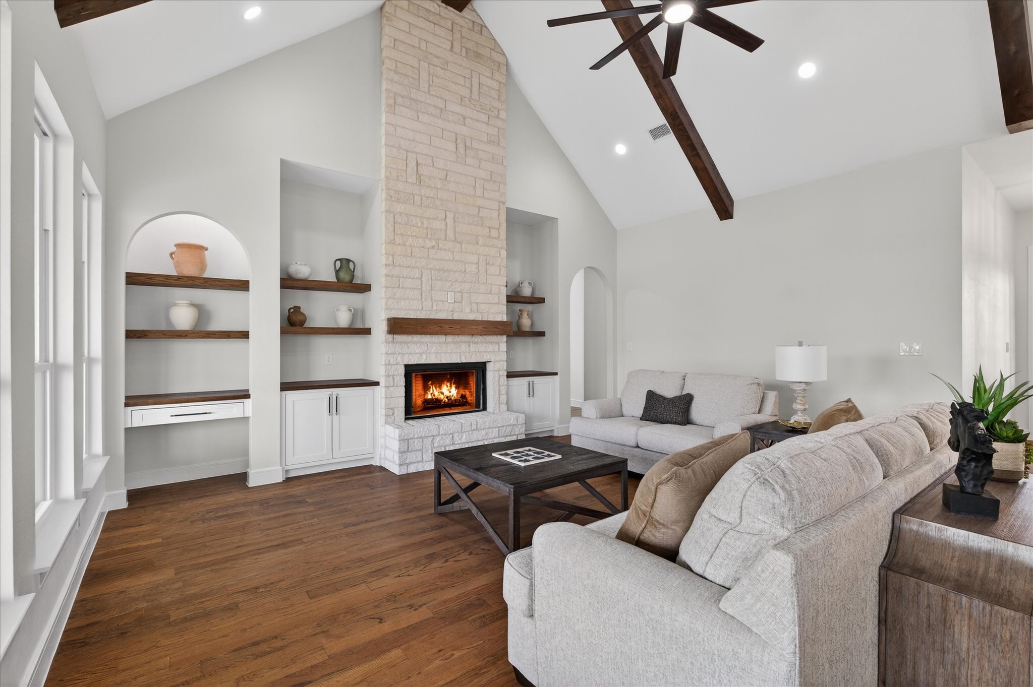 4945 County Road 1098