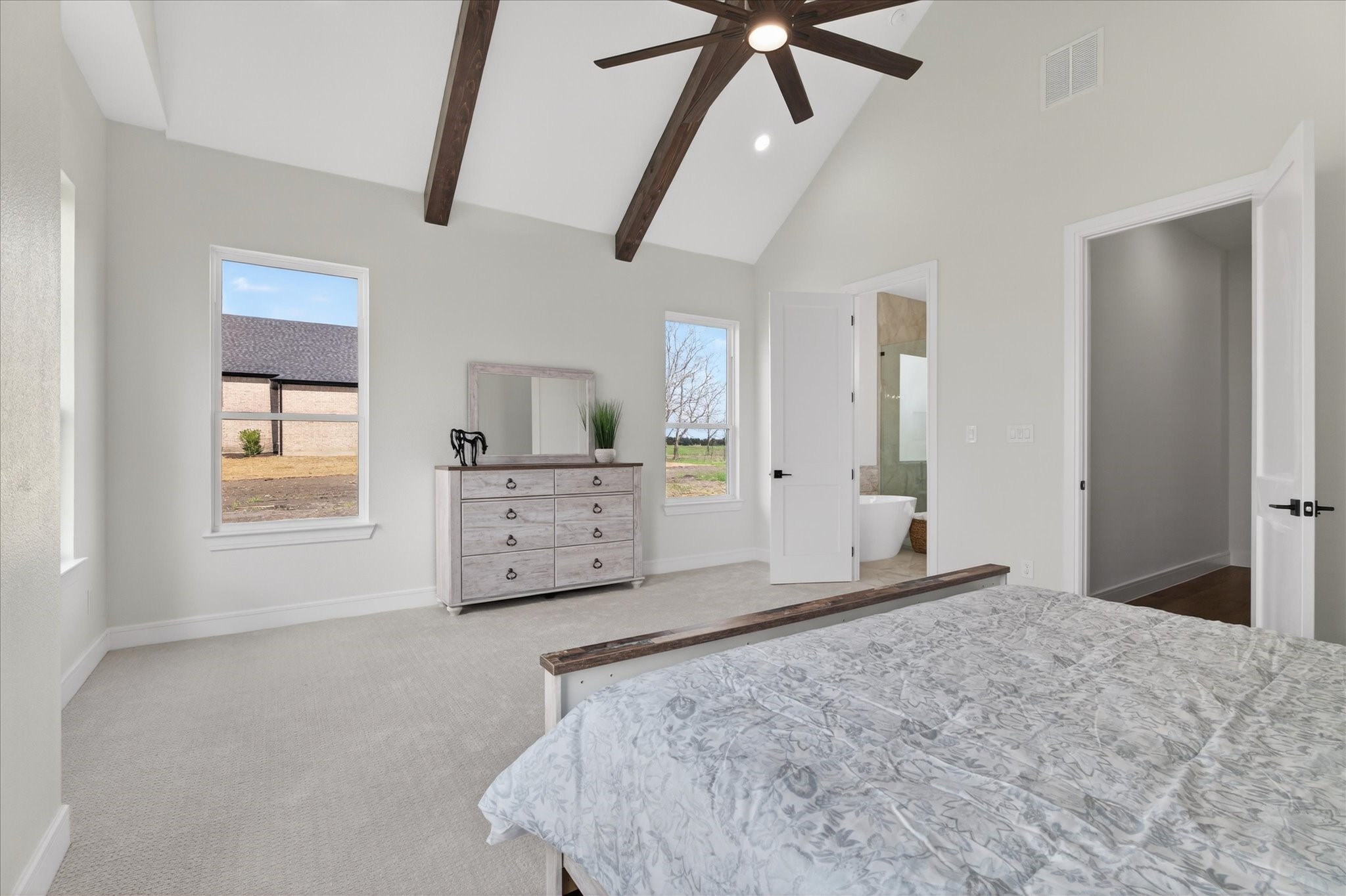 4945 County Road 1098