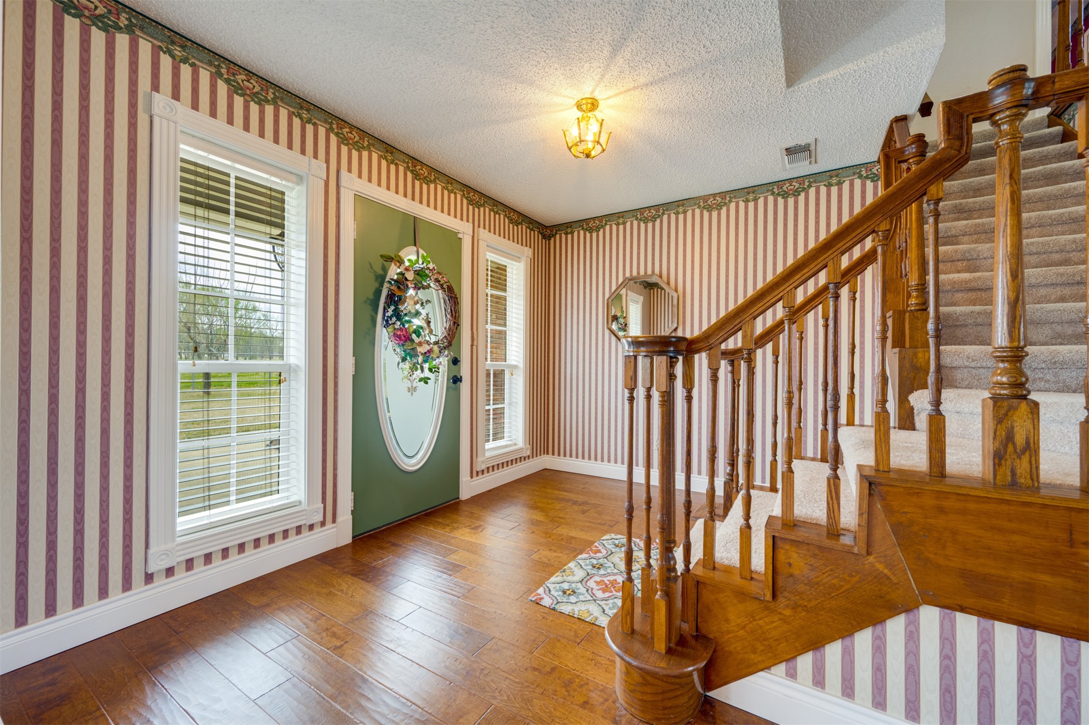 12843 Farm Road 909