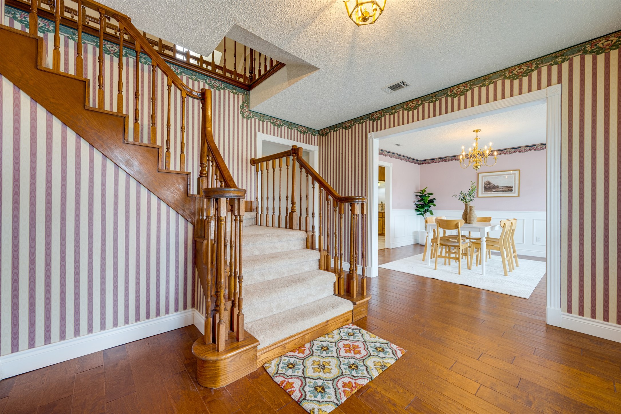 12843 Farm Road 909
