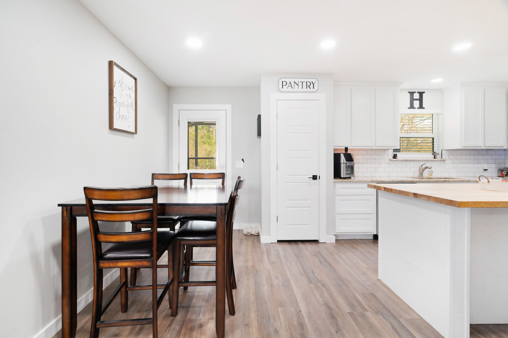 324 Private Road 43790