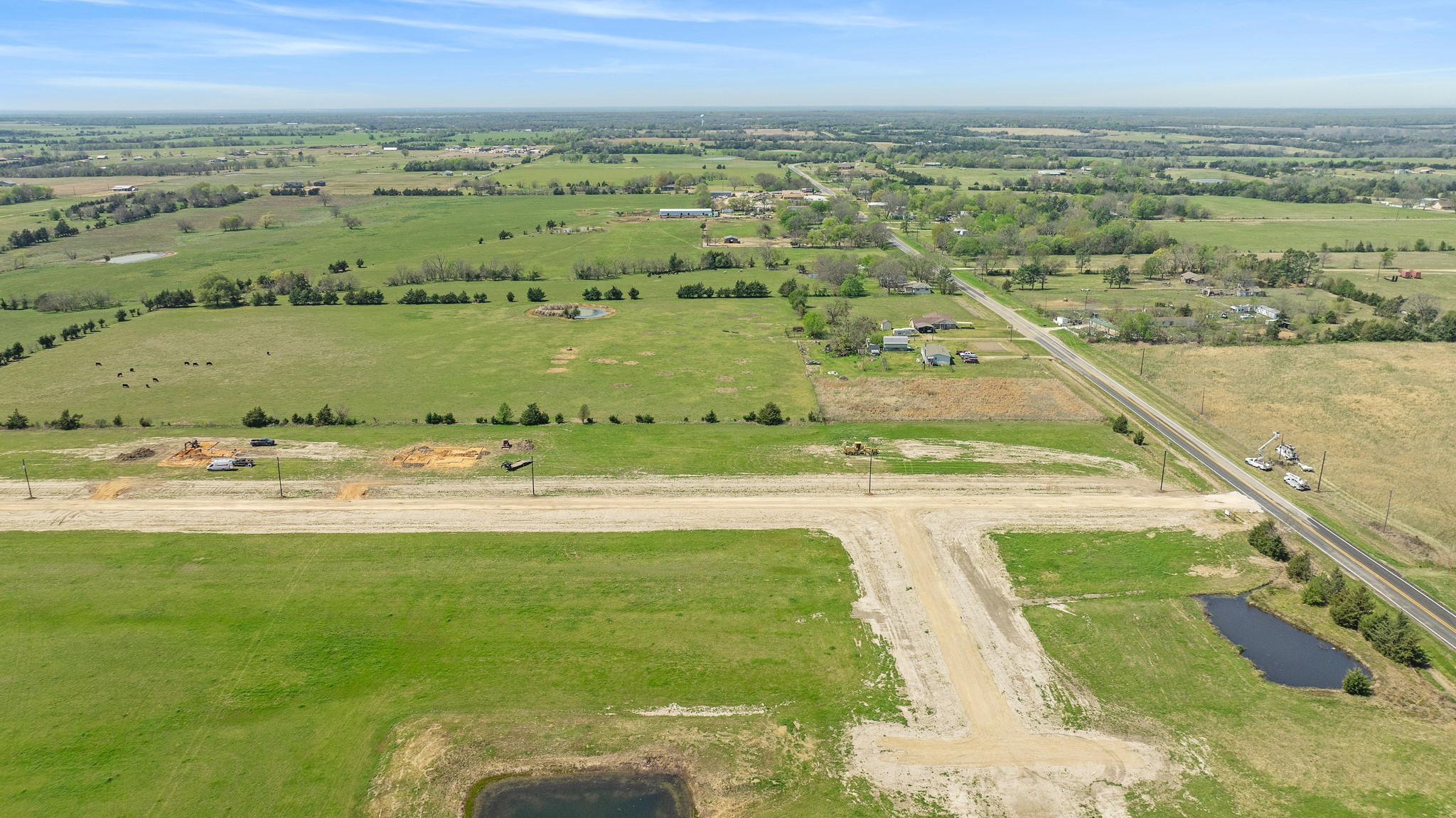 272 PRIVATE ROAD 33263