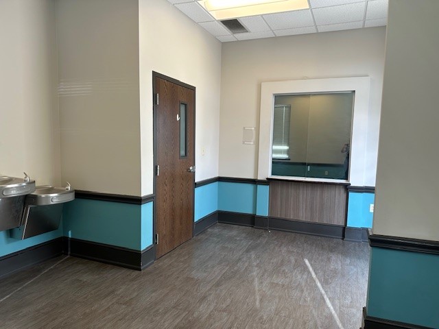870 NE Loop 286