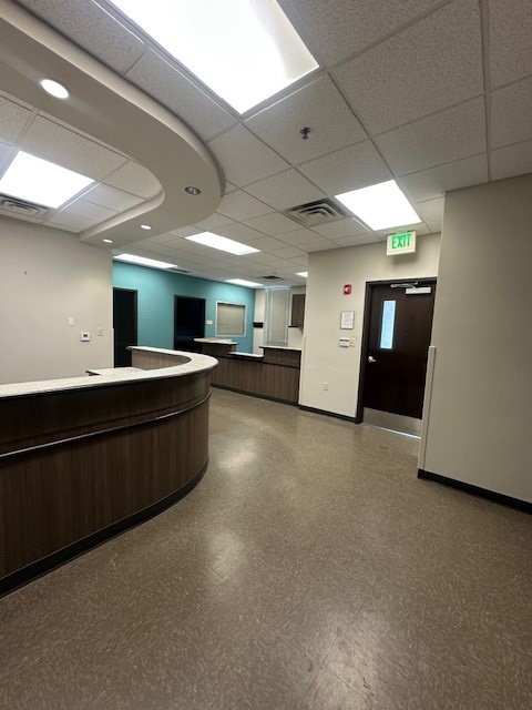 870 NE Loop 286