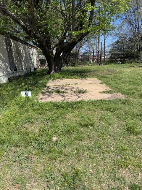 2671 N Main LOT 1 and 4