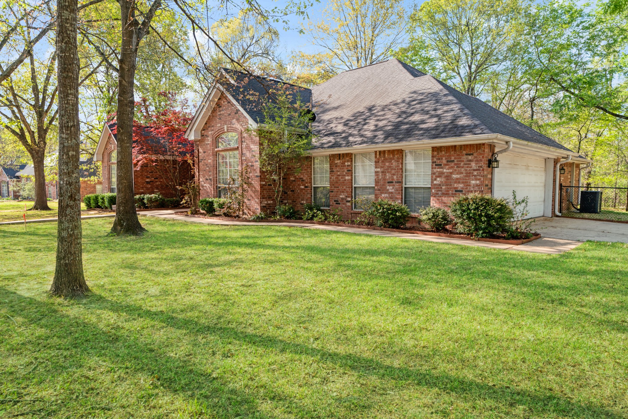 231 OAK HILL