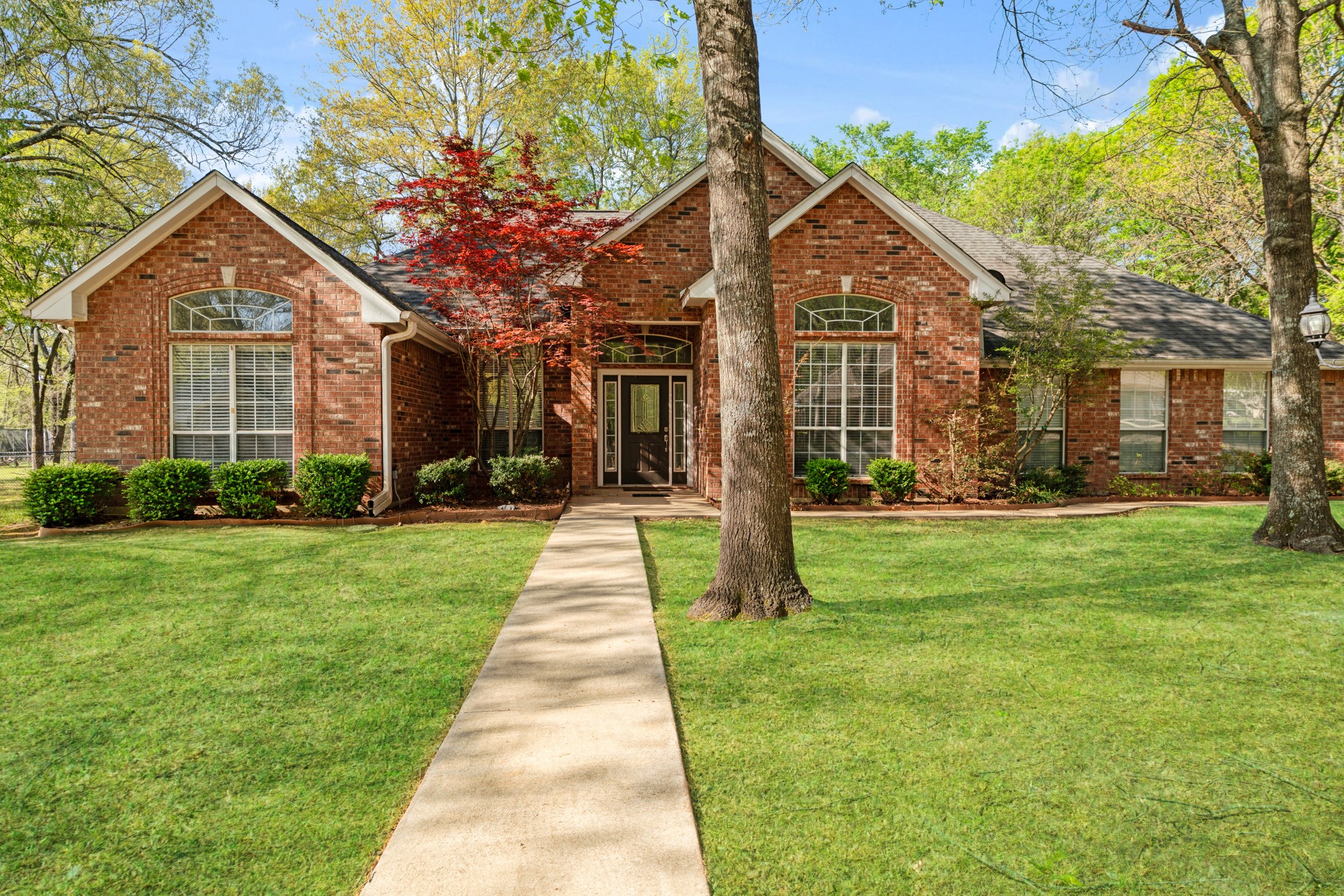231 OAK HILL