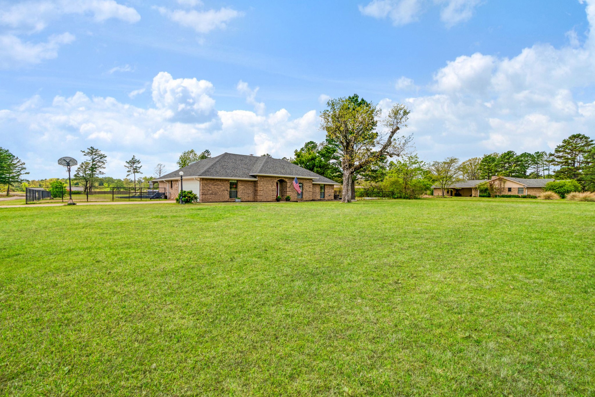 32 County Road 35940