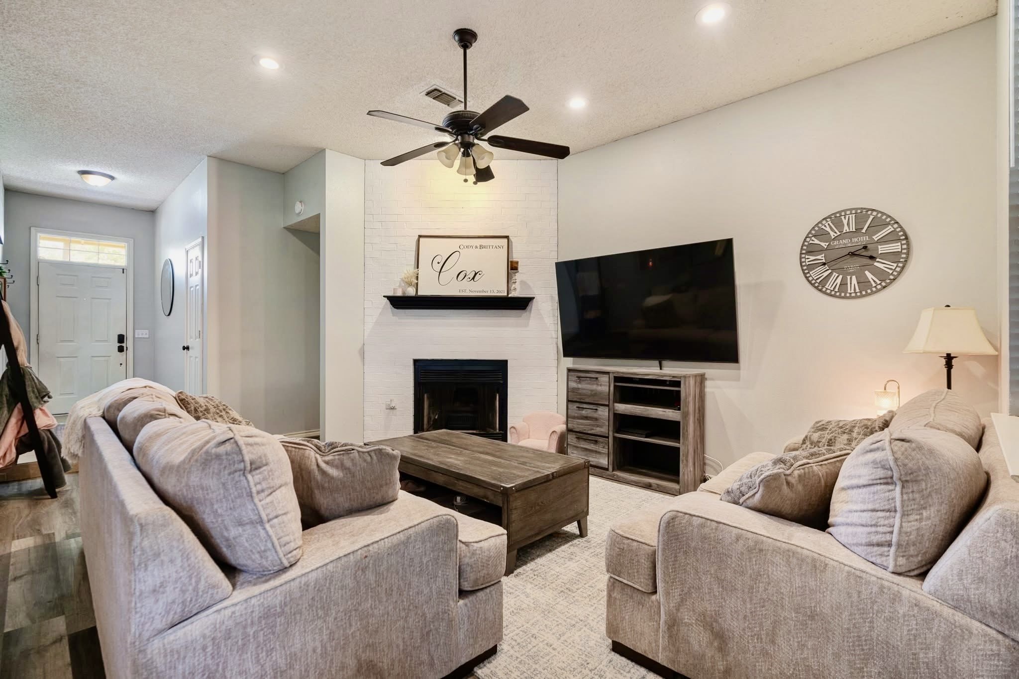 566 Turtle Creek
