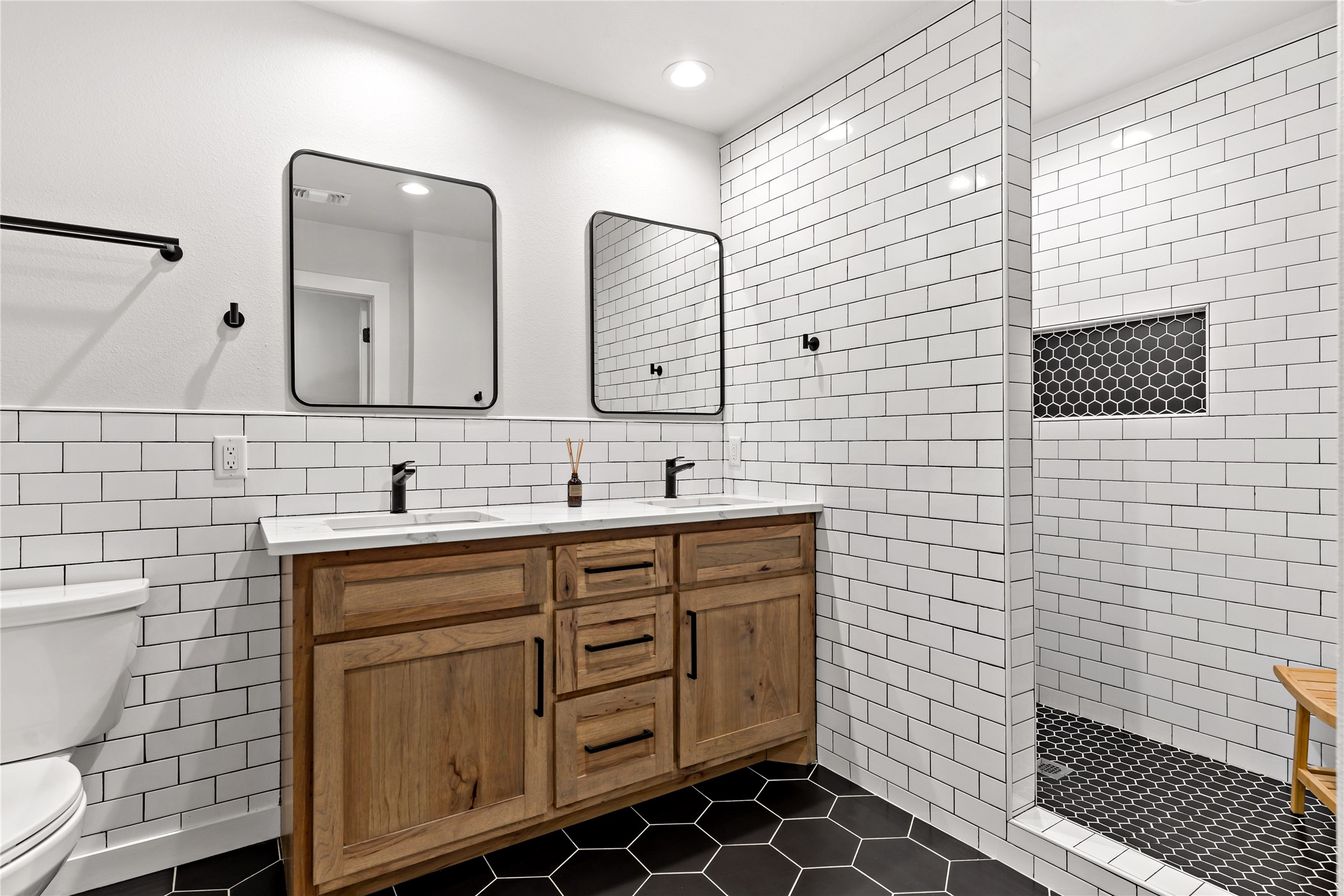635 Margaret Street